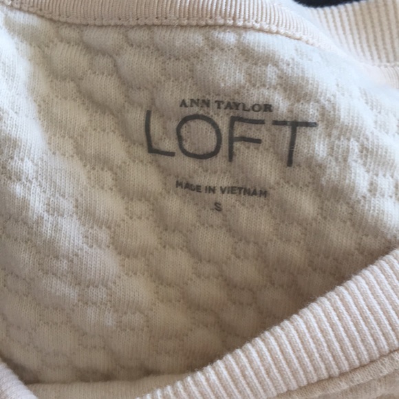 Quilted cream long sleeve top - Picture 2 of 3